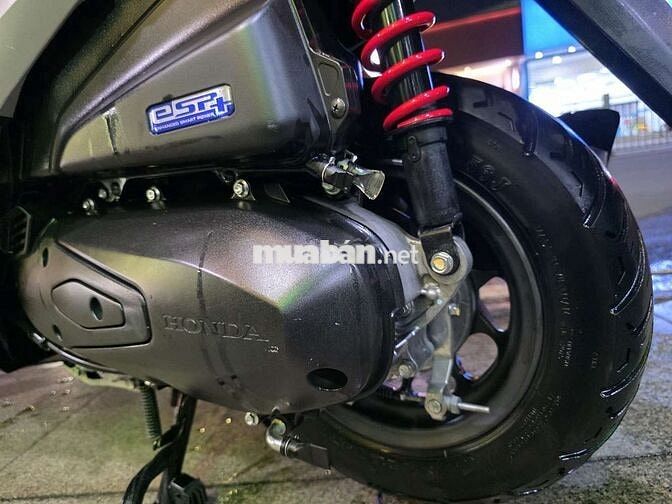 Honda Lead Special Edition 2024 Bạc 18401 km
