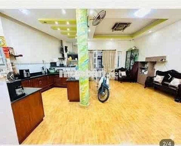 Bán Nhà Trệt 1 Lầu, Đường CMT8 Quận 3, nhà cứng cáp