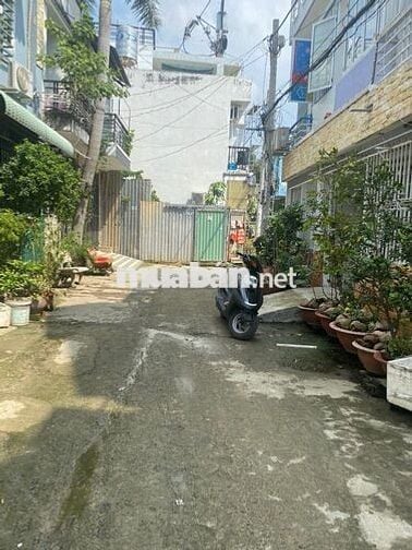 Chính chủ cho thuê nhà nguyên căn tại hẽm 2295 Huỳnh Tấn Phát 