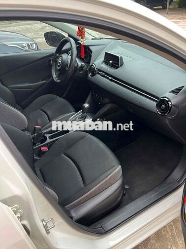 Mazda Mazda 2 1.5 AT 2024 Trắng Tự động 36.000 km