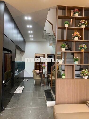 NNC 3PN 3WC NỘI THẤT CAO CẤP LIÊN CHIỂU GẦN BẾN XE GẦN MEGAMART