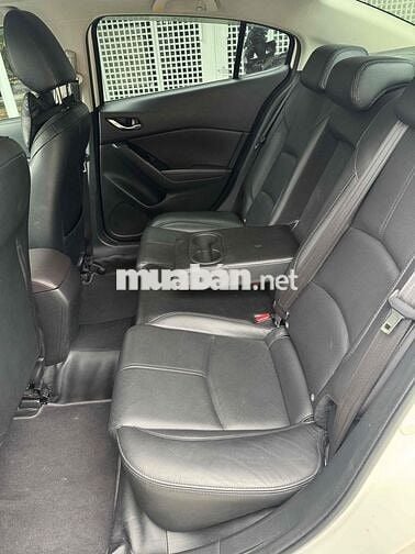 Mazda Mazda 3 2019 Trắng 48019 km
