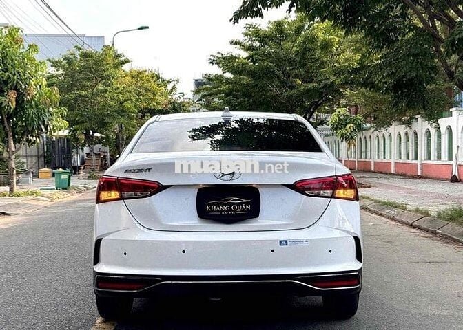 Hyundai Accent 2022 At 3v km