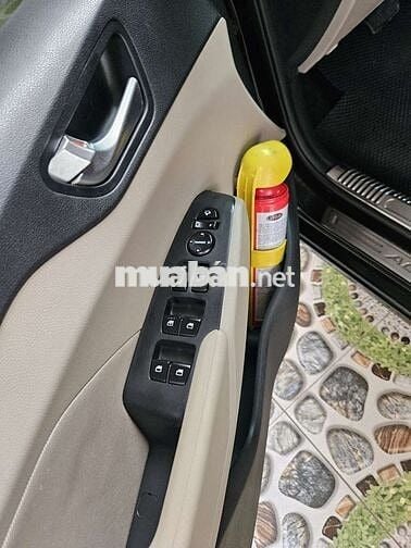 Hyundai Accent 2020 Tự động Đen 100851 km