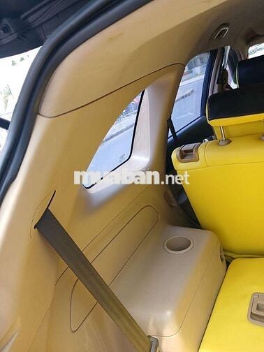 Chevrolet Captiva 7 chỗ màu Đen