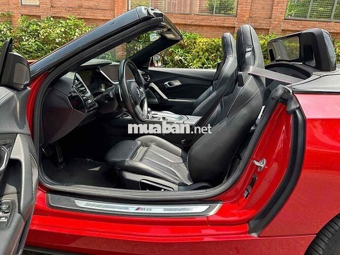 BMW Z4 30i SDrive Đỏ 2 chỗ