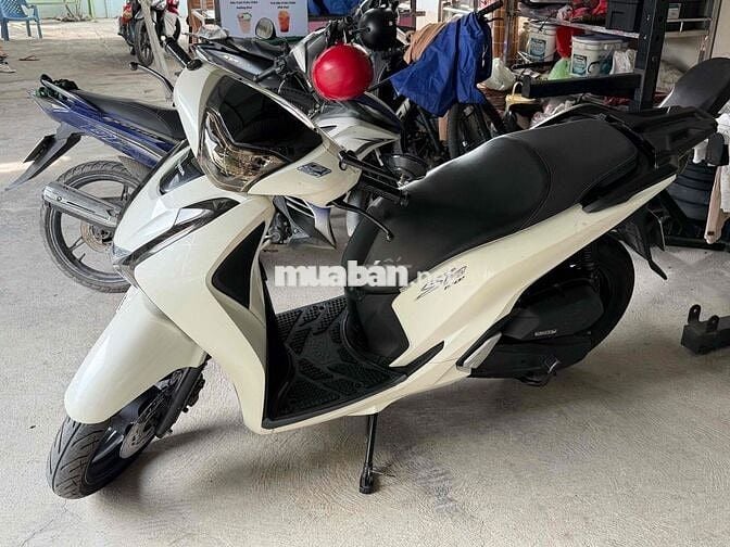 Honda SH 150i ABS Trắng