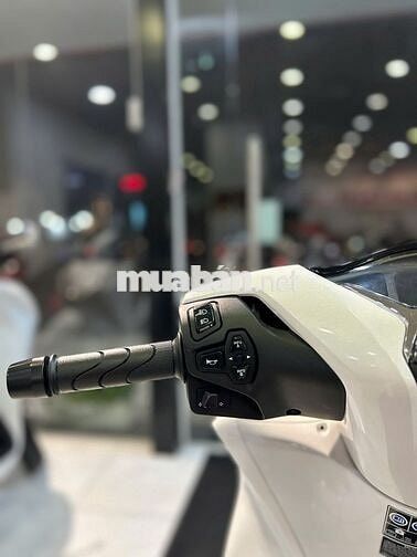 SH125ABS2020 Trắng đen sporty kèm biển đẹp 412.12