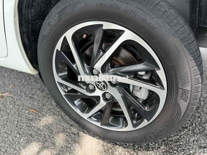Toyota Vios 2022 1.5E MT Số sàn Trắng