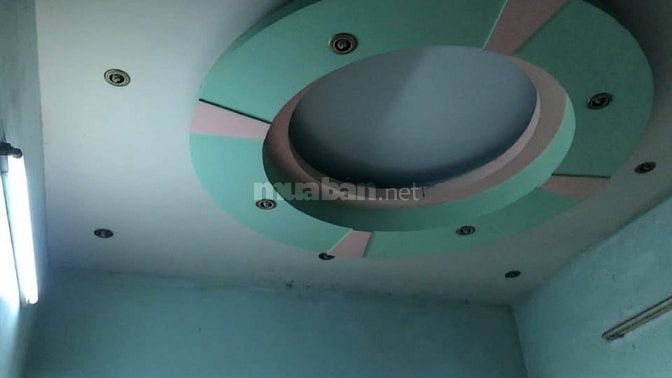 cho thuê nhà DT 80m2. Giá 5,5tr/tháng Số 10 ngách 238 ngõ 364 giải pho