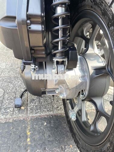 Honda Air Blade 125 2026 Đỏ đen 1040 km chính chủ
