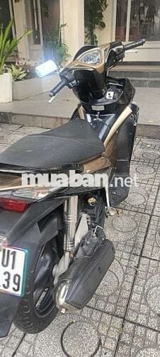 Honda Air Blade đầu bò Fi 2012 Đen Vàng đồng