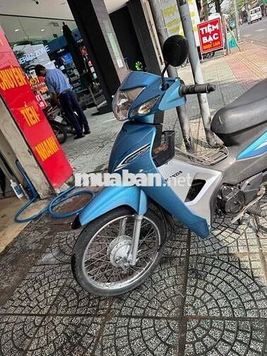 Wave 110 2018 Biển số dễ thương xe đẹp máy zin ạ