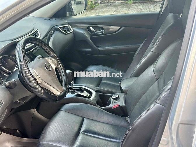 Nissan X-Trail 2018 2.0 2WD/4WD 78.000 km Bạc