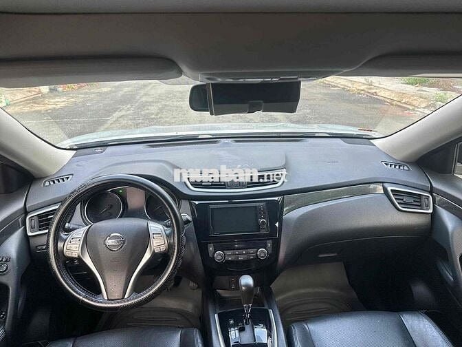 Nissan X-Trail 2018 2.0 2WD/4WD 78.000 km Bạc
