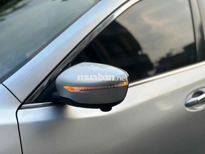 Nissan X-Trail 2018 2.0 2WD/4WD 78.000 km Bạc