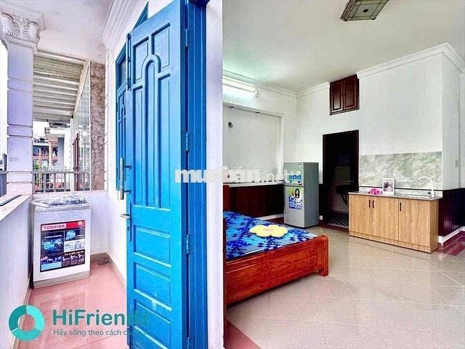 SAU LƯNG TRƯỜNG TIỂU HỌC NGUYỄN TRUNG NGẠN - SẴN NỘI THẤT CƠ BẢN
