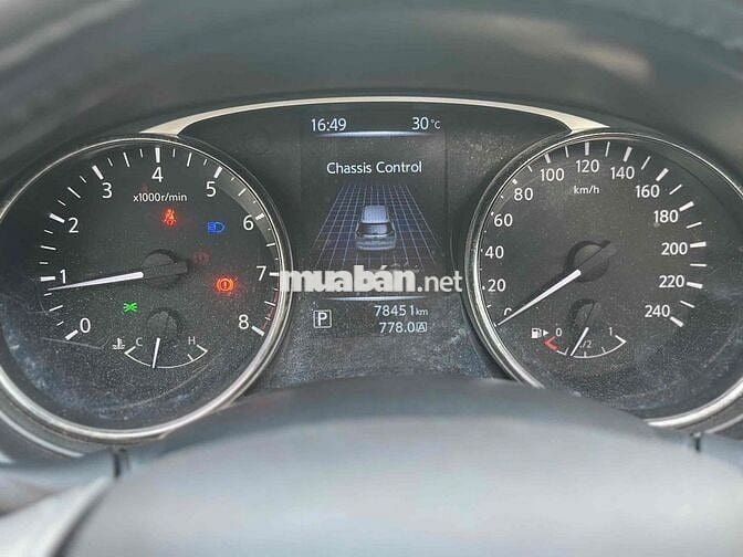 Nissan X-Trail 2018 2.0 2WD/4WD 78.000 km Bạc