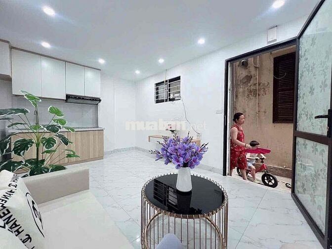 Bán CC Mini Khâm Thiên, Đống Đa- Tầng 1 Riêng Biệt như nhà Mặt Đất