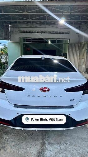 Gia đình bán xe chính chủ elantra 2020