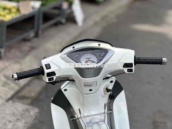 Honda Future Neo Trắng