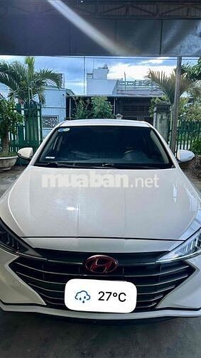 Gia đình bán xe chính chủ elantra 2020