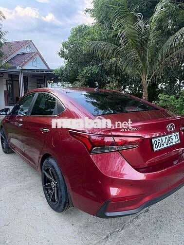 Hyundai Accent 2018 Số sàn bản full  46081 km Đỏ