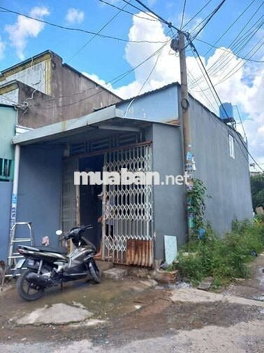 Nhà nguyên căn 2,8 triệu gần chợ Vĩnh Lộc A