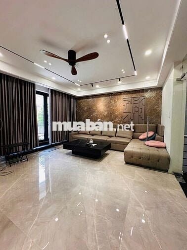 Cho thuê nhà MT 38A Bàu Cát 2 , phường 14 , quận Tân bình 