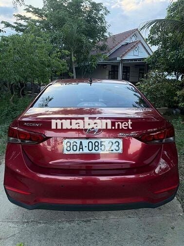 Hyundai Accent 2018 Số sàn bản full  46081 km Đỏ