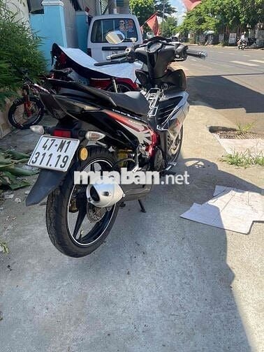 Yamaha Exciter 135 Đỏ Bạc Đen