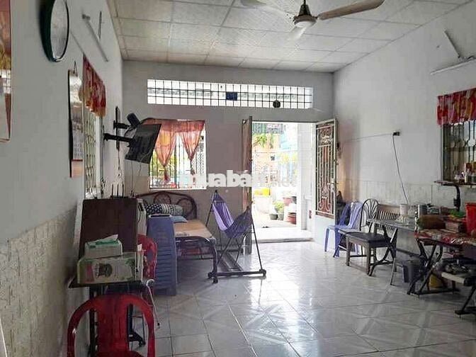 Bán nhà cấp 4 hẻm thông to Hoài Thanh, P14,Q8 6,65x24m thương lương