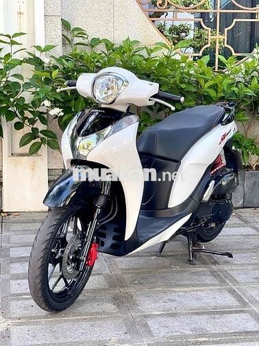 Honda SH Mode 2014 Trắng đen