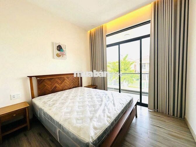 Cho thuê biệt thự 4 PN full nội thất tại Suncasa Central VSIP 2