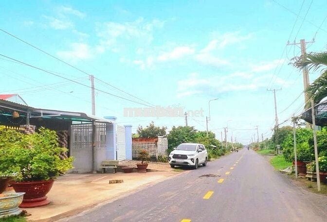 Hàng F0, chỉ 980tr sở hữu 180m² đất thổ đường xe cont