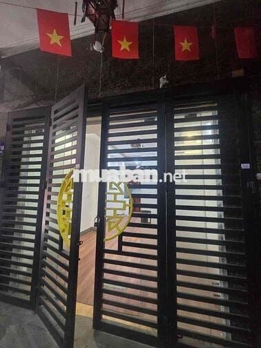 Bán nhà Tân Mai 30m 4T giá 6,3tỷ