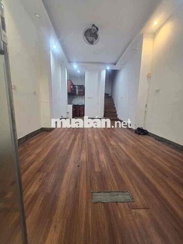 Bán nhà Tân Mai 30m 4T giá 6,3tỷ