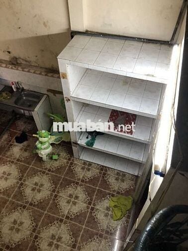 nhà nguyên căn nhỏ trong hẻm rẻ