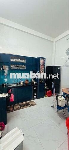 Bán nhà Kênh Tân Hoá, 4m x 10m, hỗ trợ vay, chỉ hơn 4 tỷ Thương Lượng
