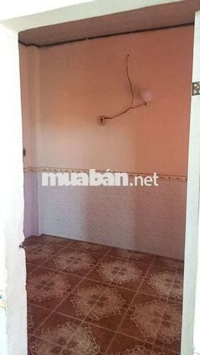 nhà nguyên căn nhỏ trong hẻm rẻ