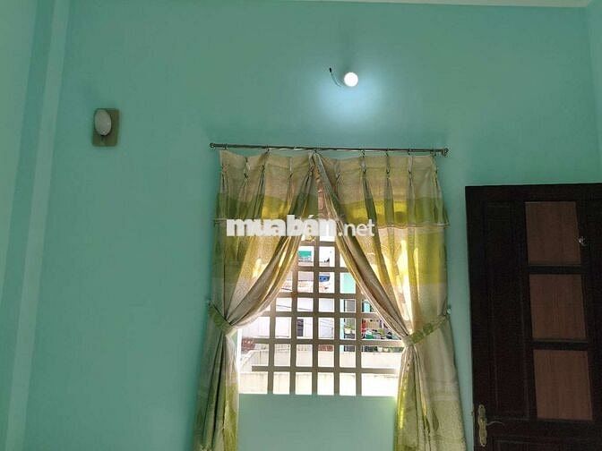 Phòng trọ 21m2,kệ bếp nấu ăn,Cửa sổ,Toilet riêng trong phòng,Giờ tự do