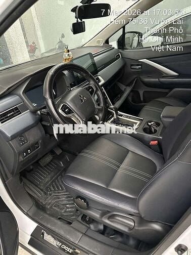 Mitsubishi Xpander Cross 2024 Trắng 30.000 km