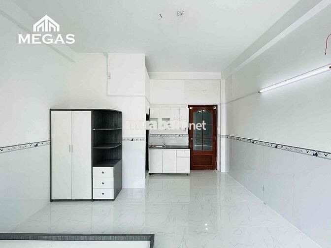 STUDIO BAN CÔNG GIÁ RẺ KHU BÀU CÁT