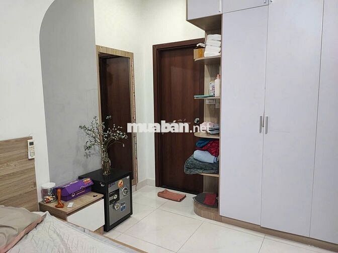 Cho thuê Green River quận 8 3 phòng ngủ-2wc giá 13 triệu full nội thất