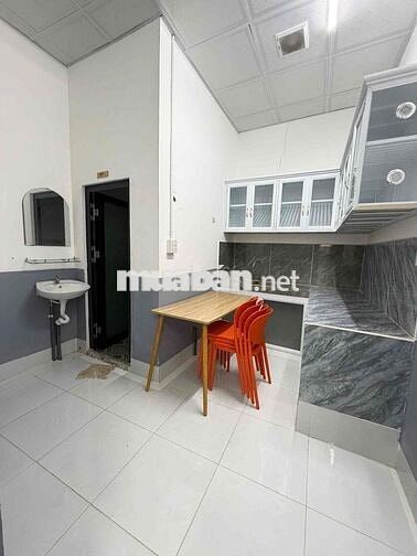 Nhà trệt nguyên căn 4x11m 1phòng sẵn nội thất hẻm6 Bùi Thị Xuân