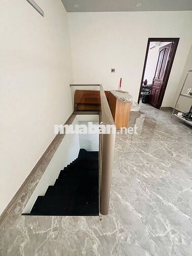 CHO THUÊ NHÀ TRỆT 2 LẦU KDC SỐ 9 FULL NỘI THẤT