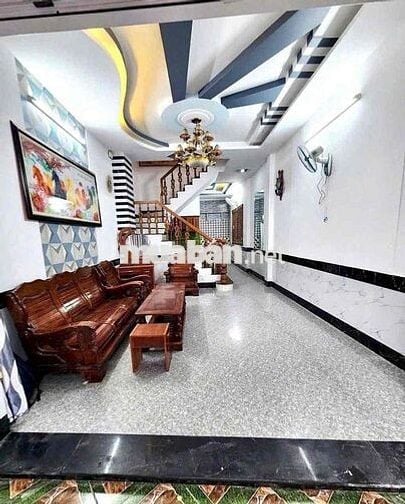 NHÀ ĐẸP HẺM XE HƠI PHAN HUY ÍCH (4x15M) - 3 PHÒNG NGỦ 4WC GIÁ 15TR