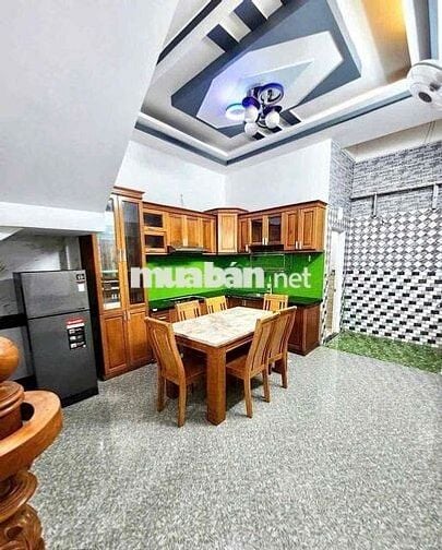 NHÀ ĐẸP HẺM XE HƠI PHAN HUY ÍCH (4x15M) - 3 PHÒNG NGỦ 4WC GIÁ 15TR