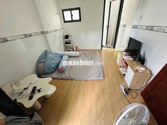 Còn 3 phòng cho thuê ngay Nguyễn Văn Lượng nhà sạch sẽ đủ nội thất