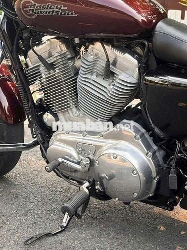 Harley Davidson Superlow 883